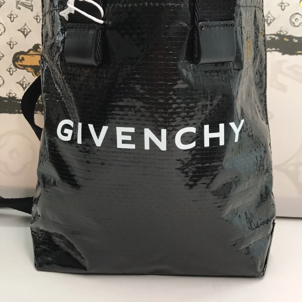 New Givenchy Black G-Shopper Mini Tote Bag Open Top Authentic”